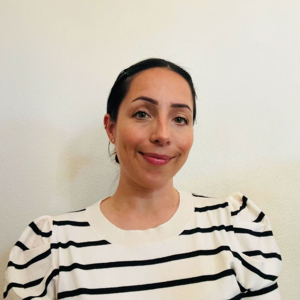 Daisy Mendez logo image